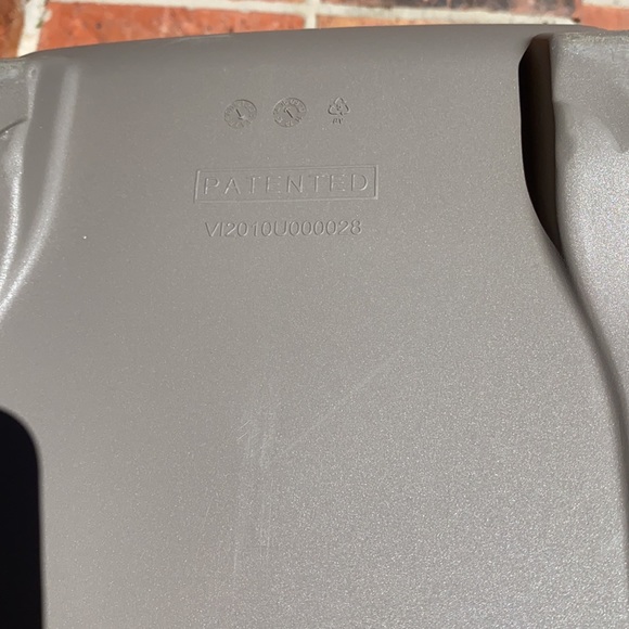 🐾Clean Small Pet Carrier, IATA Approved, Kit Included (Used 1x to transfer pet) - Picture 13 of 13